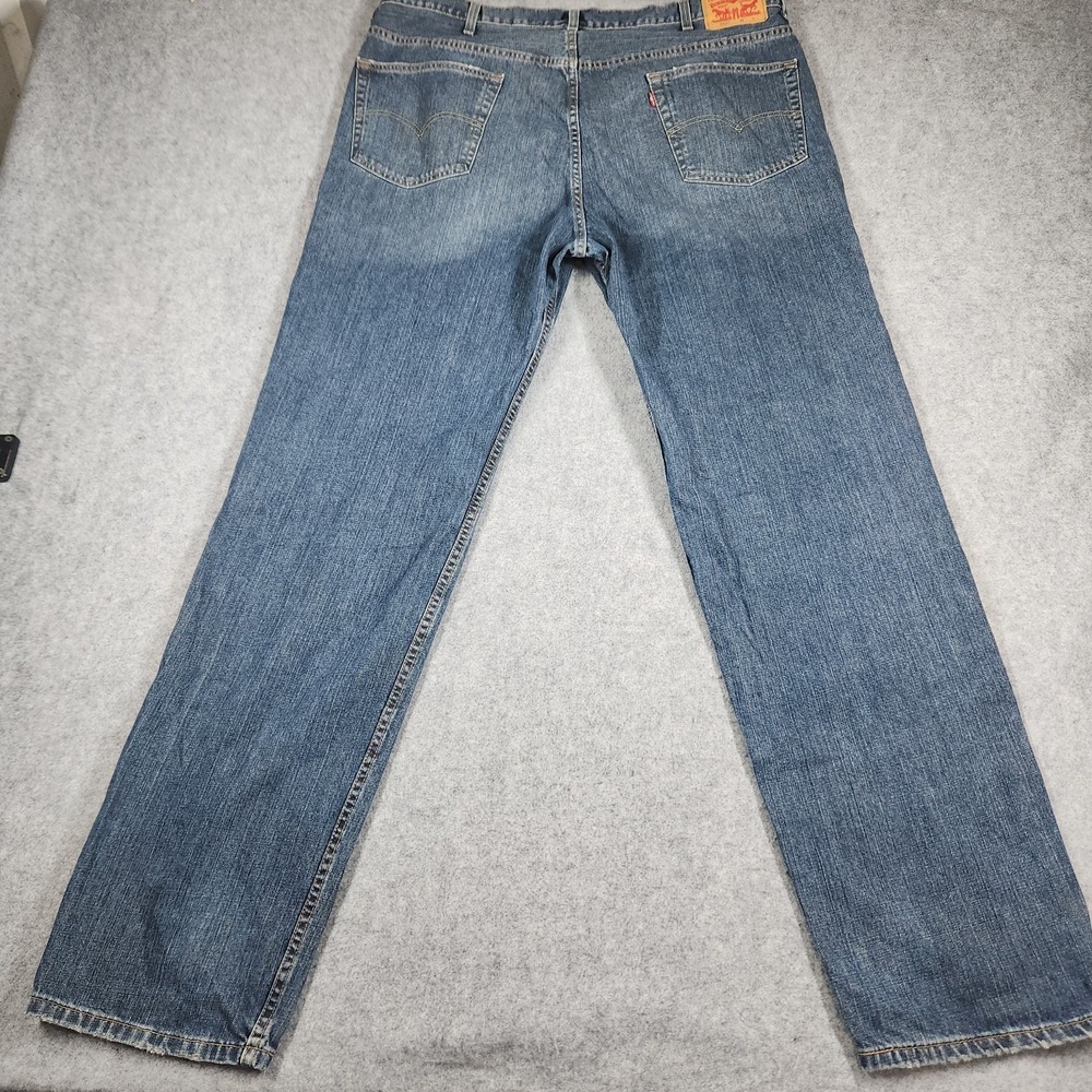 Levi's 550 Jeans Mens 44x38 Blue Denim Classic Relaxed Fit - Picture 11 of 14